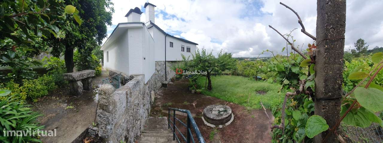 Moradia Isolada T3 Venda em Revelhe,Fafe-7