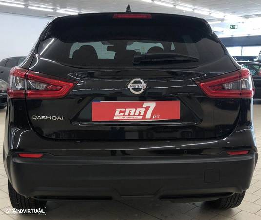 Nissan Qashqai - 4