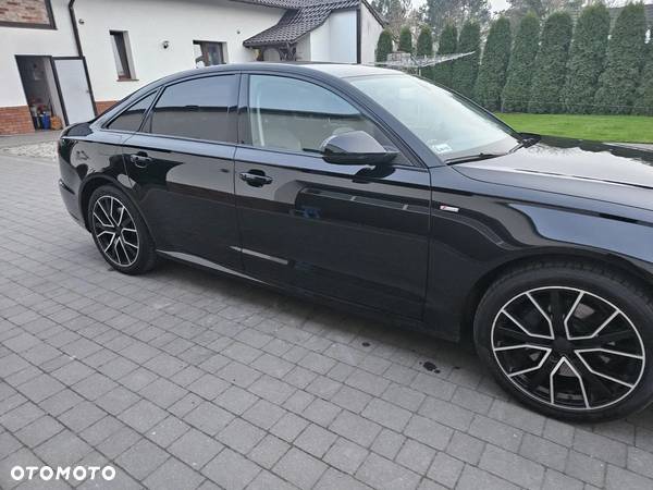 Audi A6 - 6