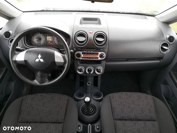 Mitsubishi Colt 1.3 Intense - 5