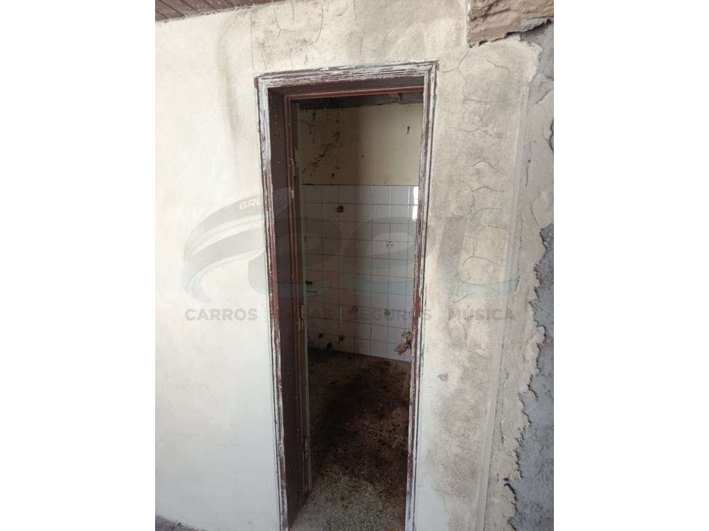 MORADIA PARA REMODELAR-11