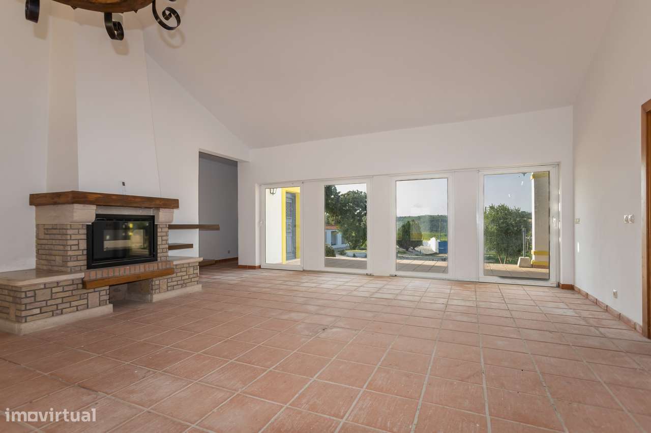 Herdade Exclusiva em Alenquer - Uma Oportunidade Única!-5