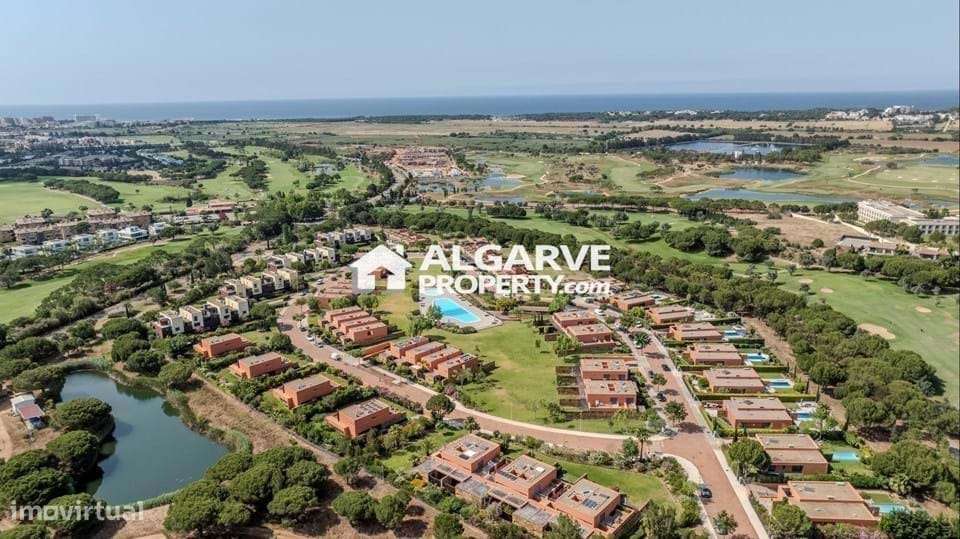 Moradia Contemporânea de 5 quartos no condominio l'Orangerie em Vilamo-18