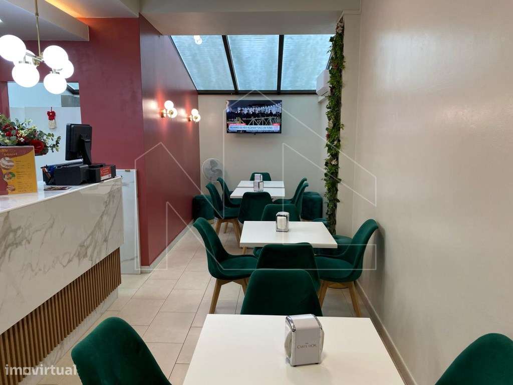 TRESPASSE DE CAFÉ NO CENTRO DE ÁGUEDA - Grande imagem: 4/5