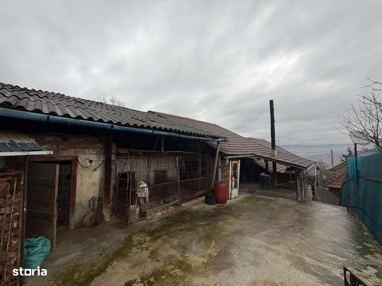 Casa de vanzare, zona Gloria, PRET: 104.000 EURO-4