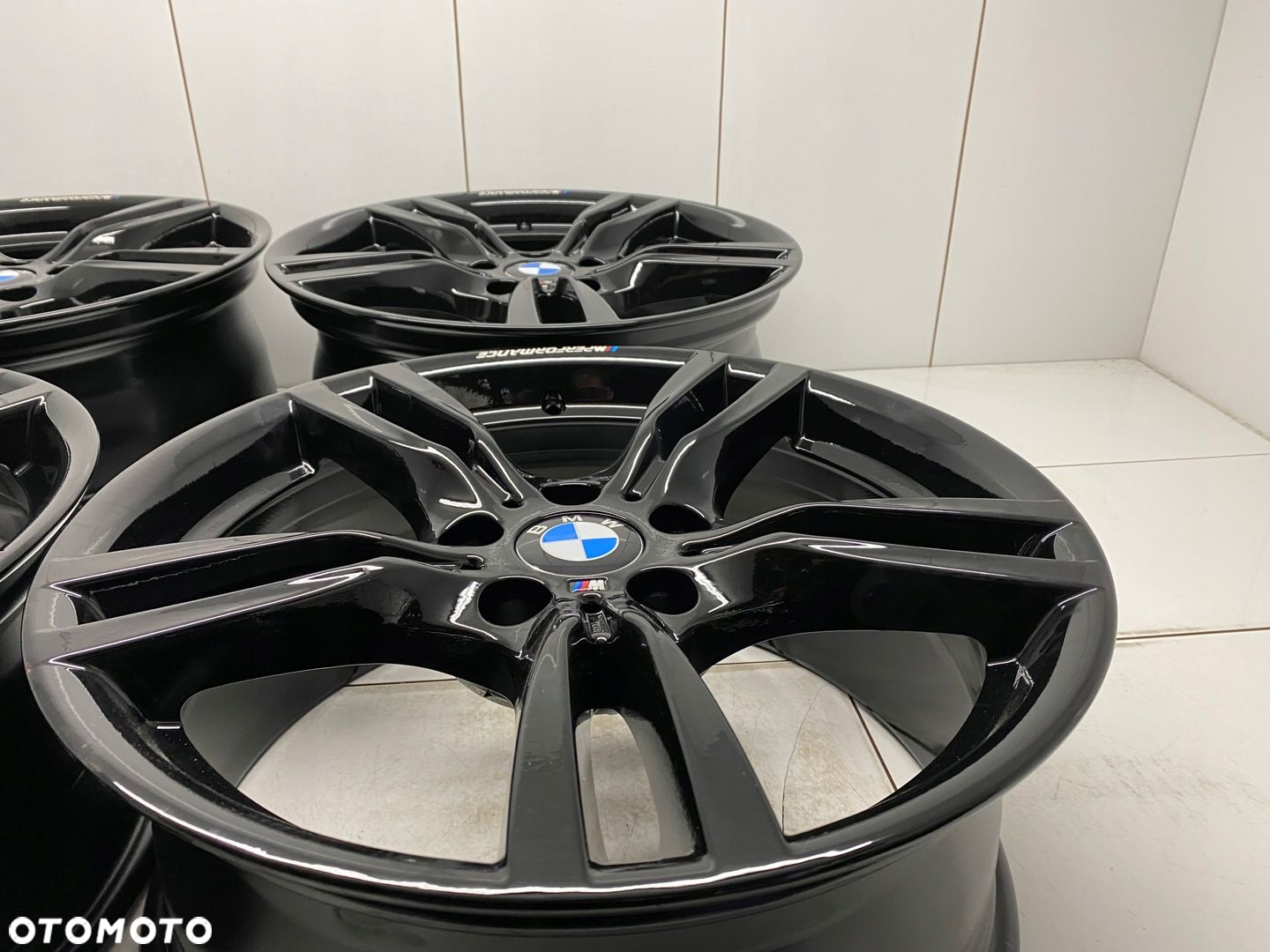 FELGI 18 BMW F30 F31 M PERFORMANCE OEM IDEALNE 8PRZOD 8.5 TYL - 10