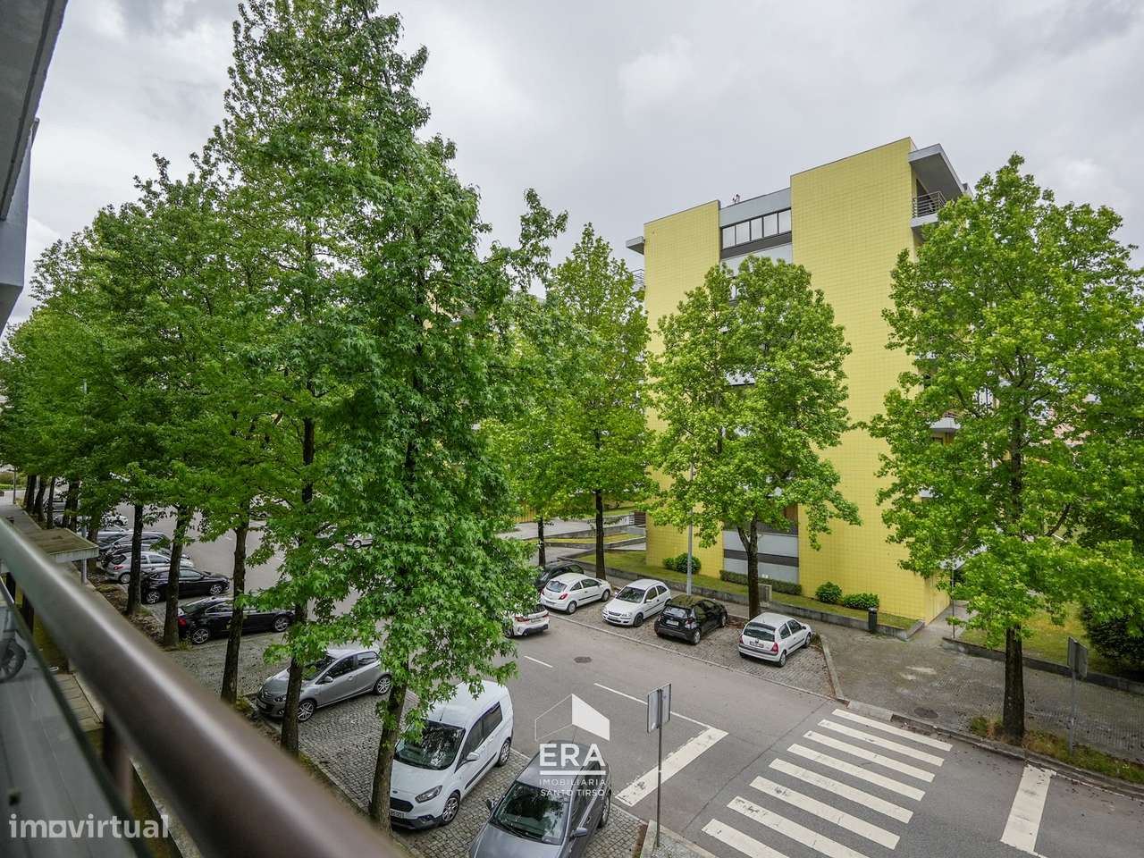 Apartamento T3 no Castêlo da Maia-33