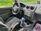 Ford Fiesta 1.4 Ghia - 35