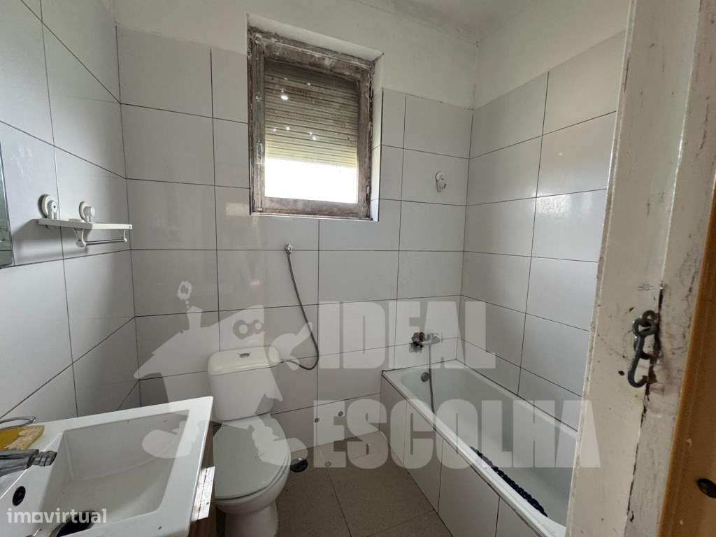 T2 PARA VENDA EM PAIO PIRES .-12