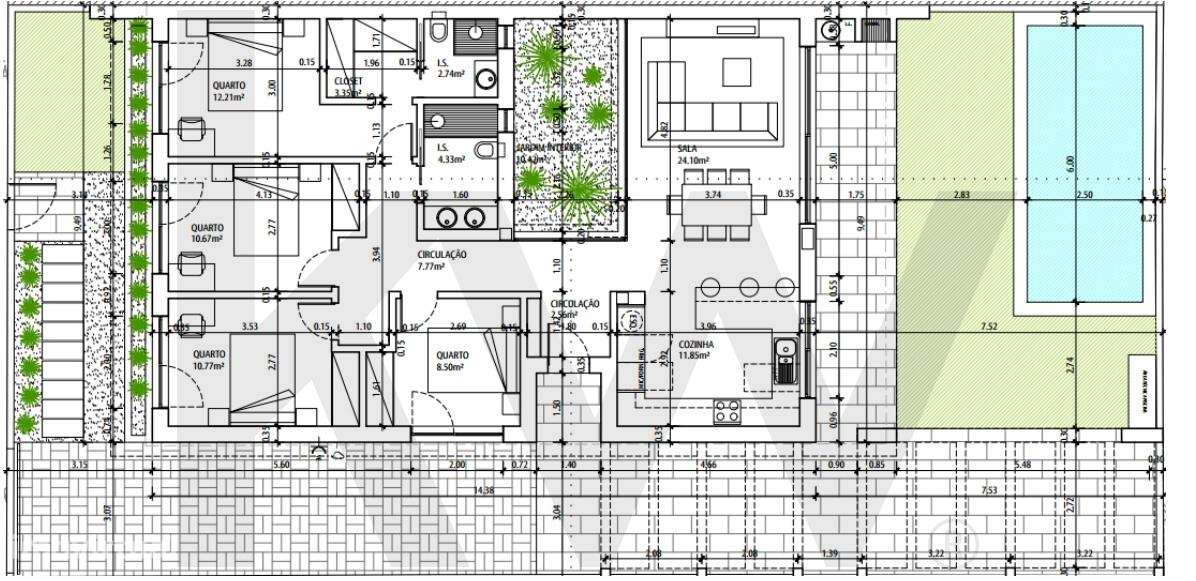 Moradia T4 Térrea com Jardim Interior e Piscina em Fernão Ferro-5