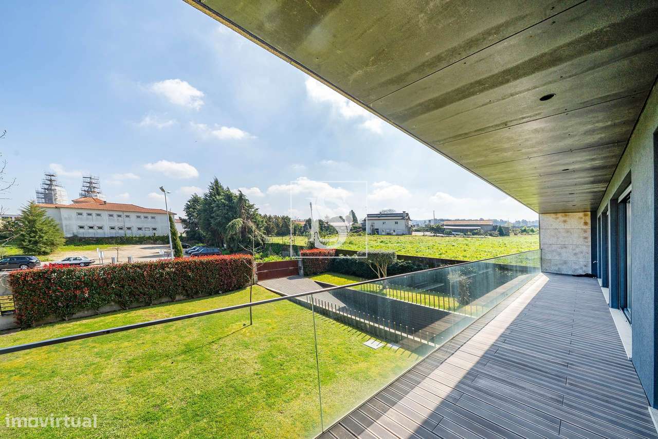 Apartamento T4 de Luxo, no Mira Rio 3, em Barcelinhos-47