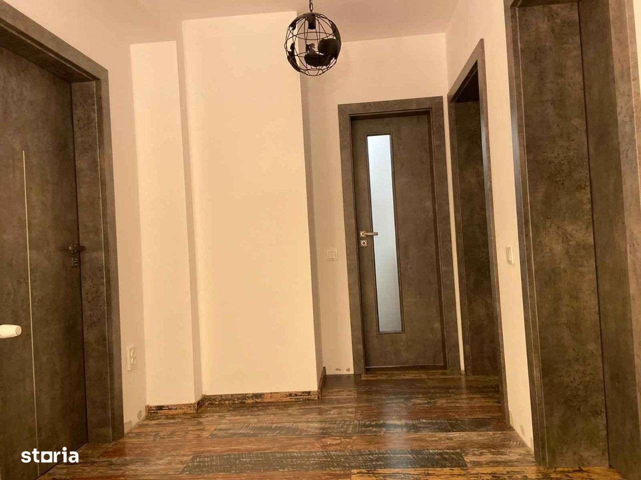 Casa tip duplex cu 3 camere si 3 bai, Selimbar-15