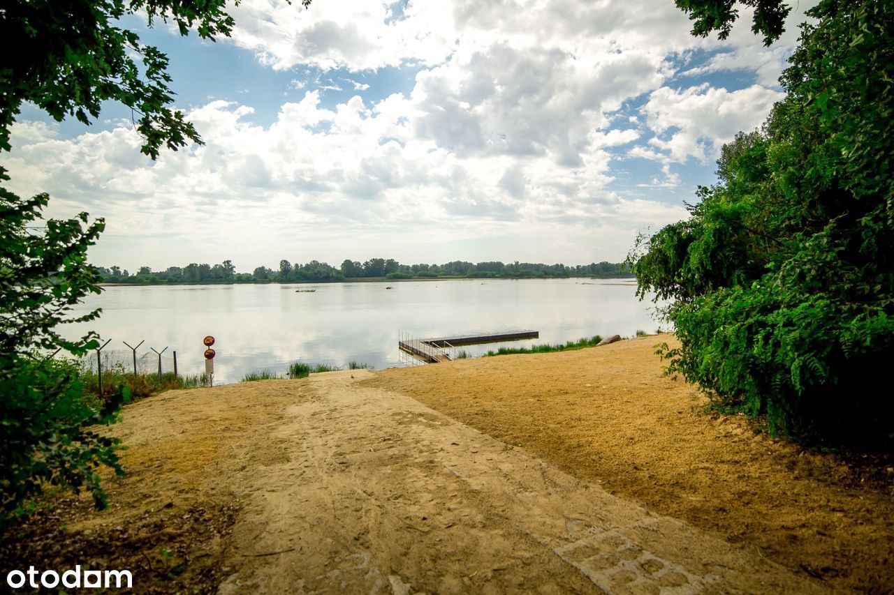 DZIAŁKI NAD WISŁĄ inwestycyjna k/lotniska Modlin