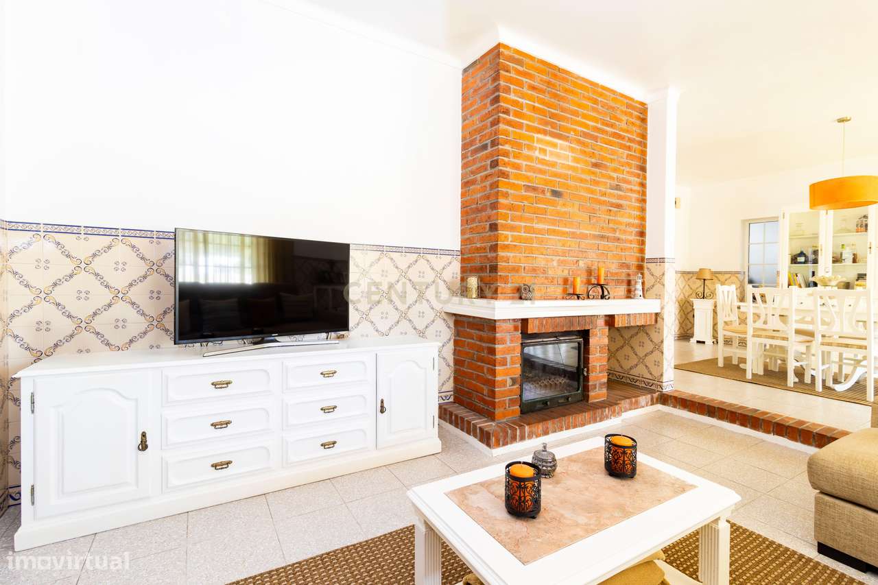 Moradia T3 com Jardim e Piscina - Grande imagem: 2/14