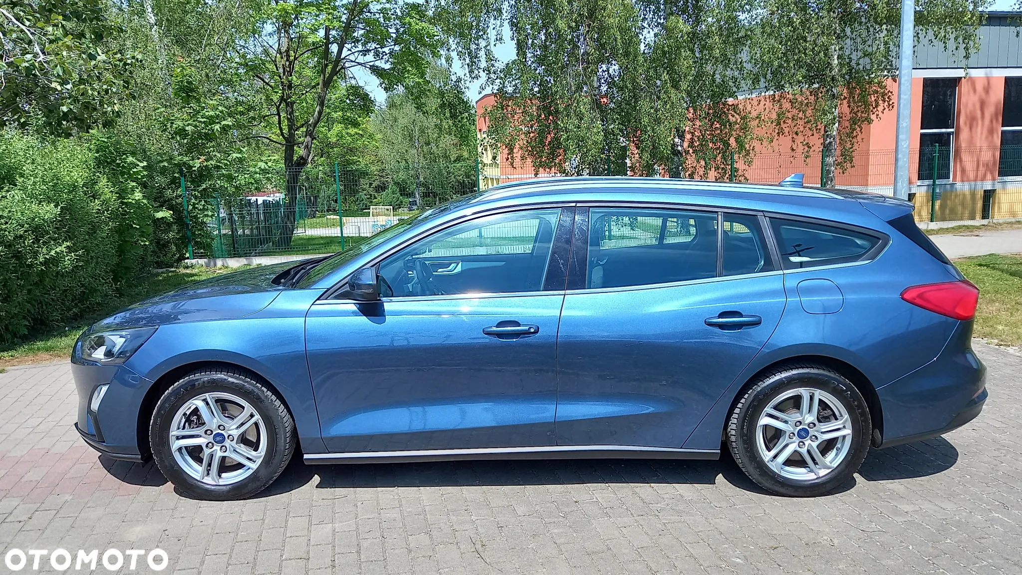 Ford Focus Turnier 1.5 EcoBlue Start-Stopp-System ACTIVE STYLE - 6