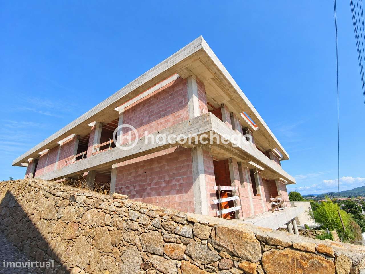 Apartamento T2 com garagem Vila Frescainha São Pedro Barcelos-8