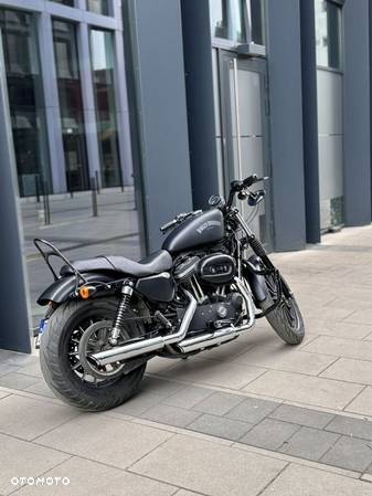 Harley-Davidson Sportster Iron 883 - 4