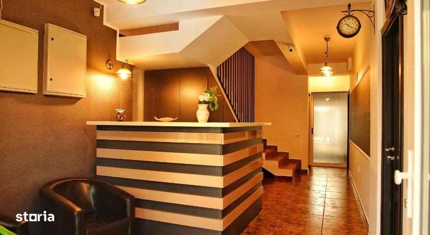 Minihotel Eforie Nord D+P+3 19 camere la 200m de mare - Imagine principală: 1/10