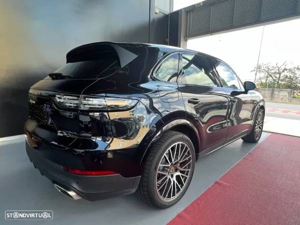 Porsche Cayenne E-Hybrid - 6