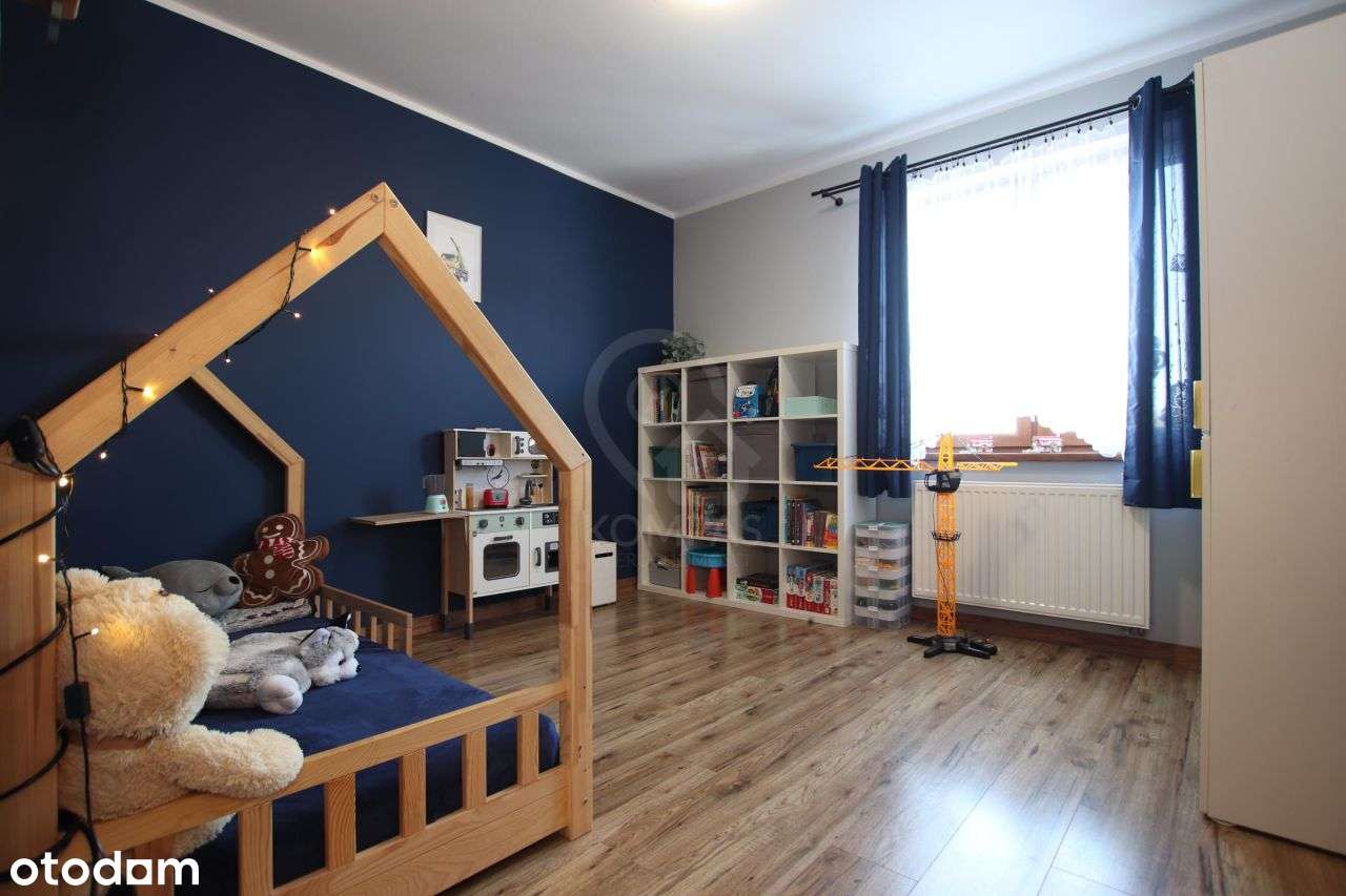 Dom z 2018r + garaż Do Wejścia - 500m do Pkp-9