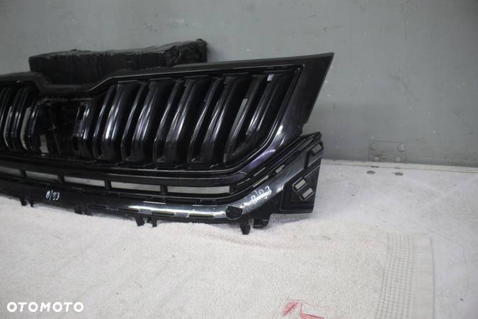 GRILL SKODA KODIAQ 565 LIFT SPORT LINE - 2