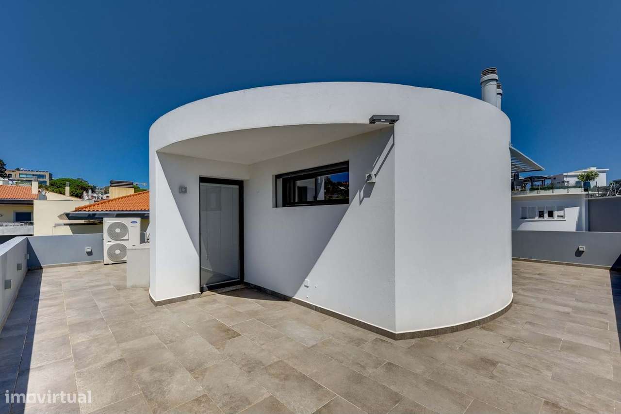 Moradia T5 de Luxo no Estoril — Exclusividade, Conforto e Estilo de Vi-49