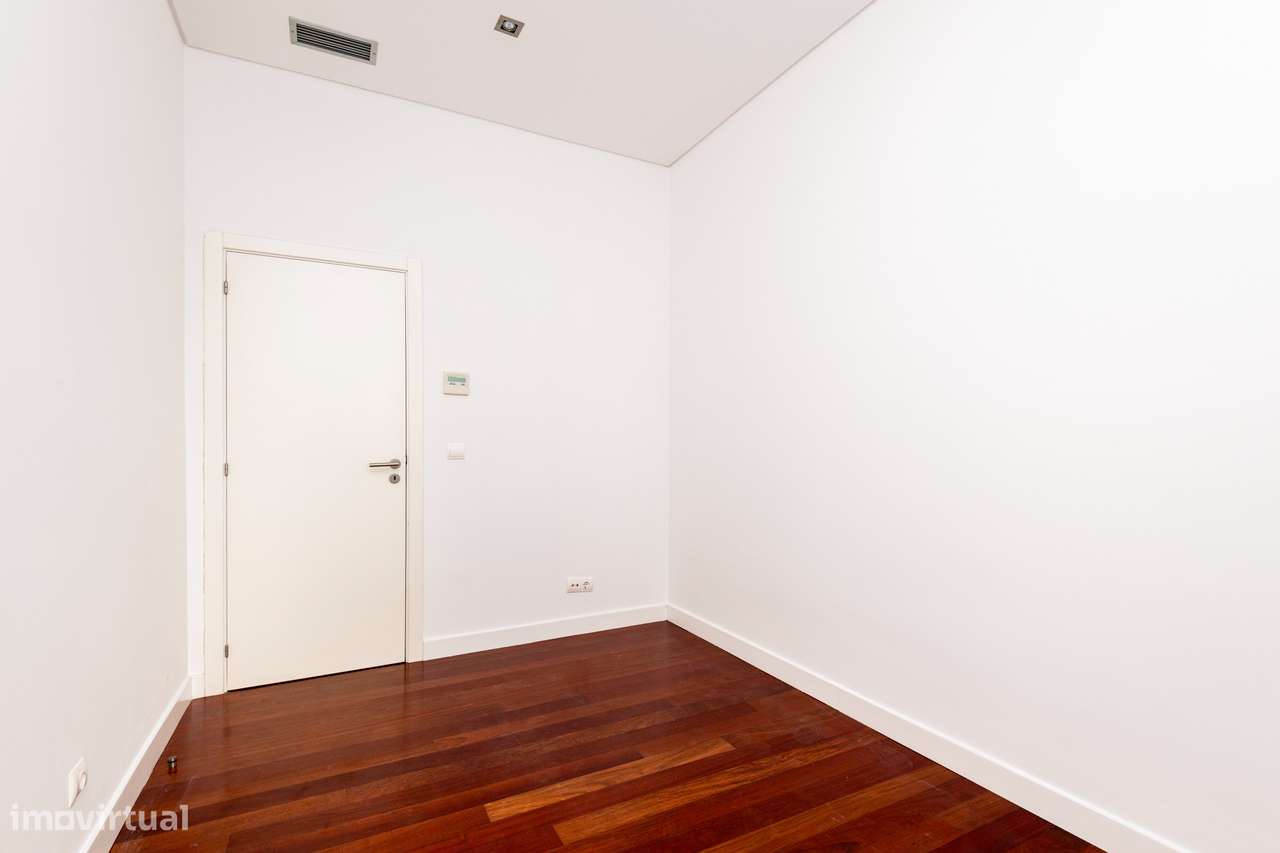 Apartamento em Lisboa, Avenidas Novas-25
