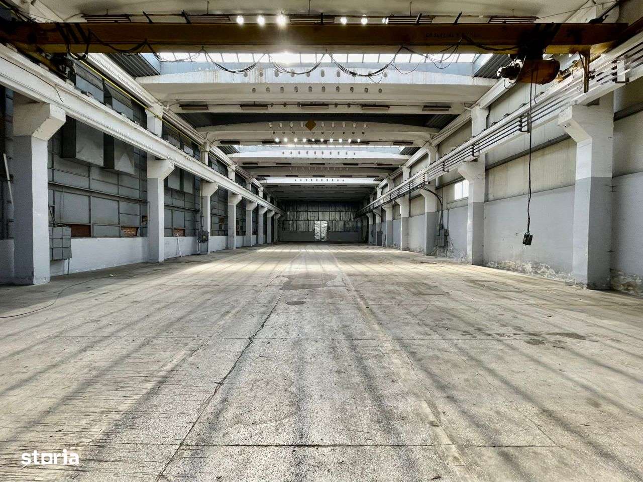 Hala 1100mp Brasov ! - Imagine principală: 2/4