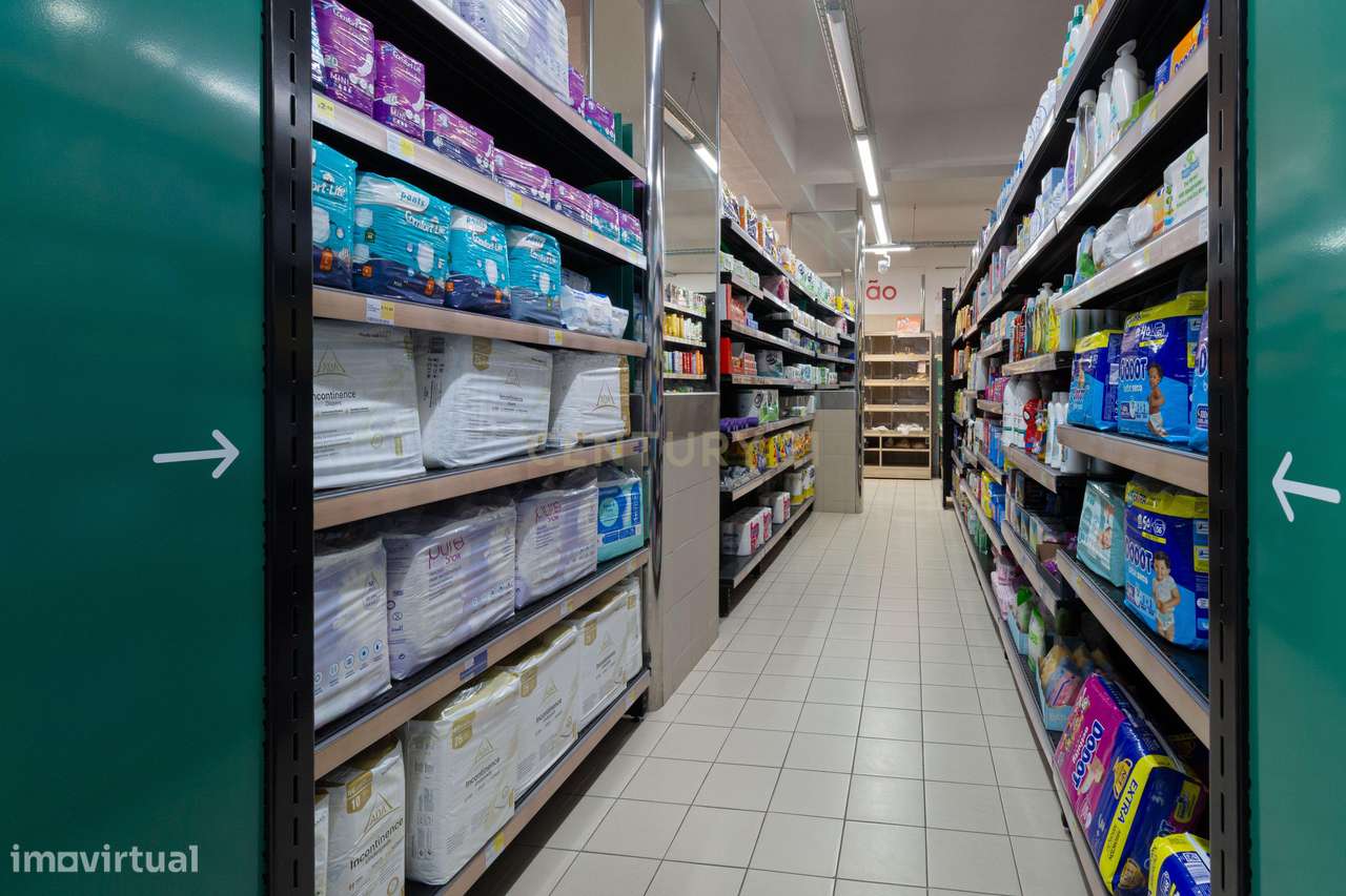 Loja na Quinta do Bom Retiro, Sobreda, pronta a Rentabilizar! - Grande imagem: 4/7