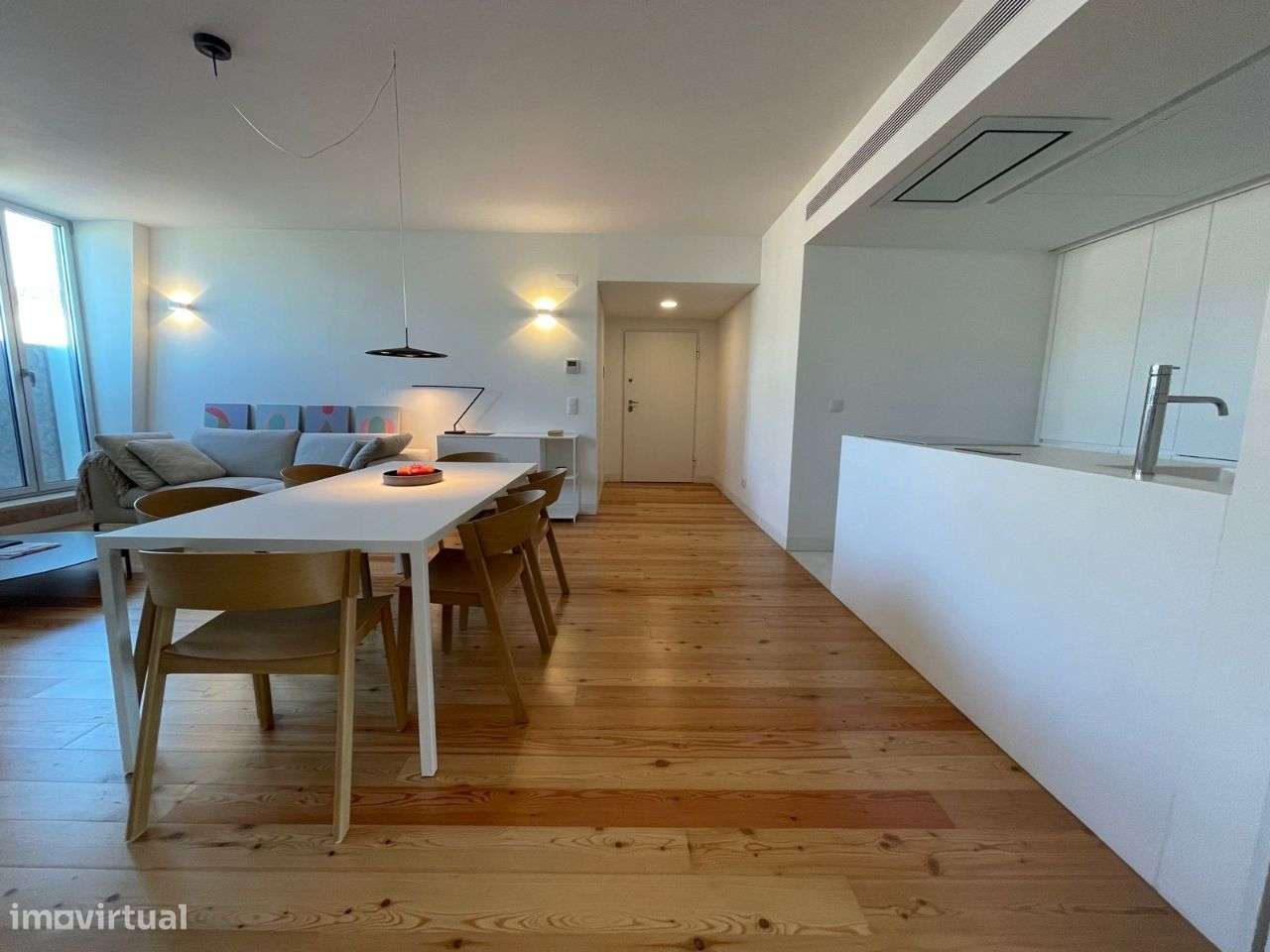 2 Suites Luxo Recente Mobilado Coz equipada AC e Aquec Central - Grande imagem: 5/36