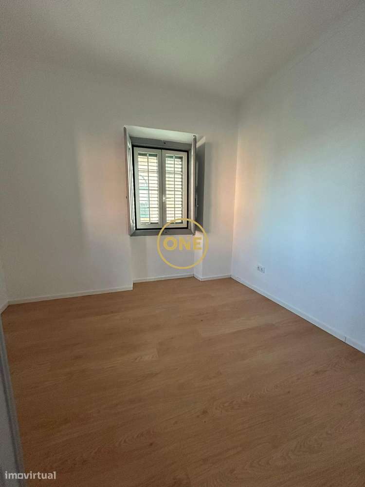 Excelente Moradia T5 em Salvaterra de Magos-5