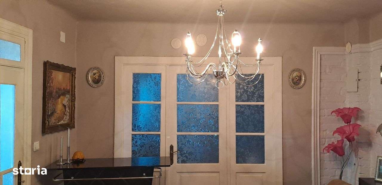 Casa cu teren 436mp, deschidere dubla, in Bucurestii Noi - Imagine principală: 4/6