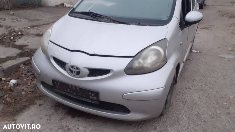 Fata completa  Toyota Aygo - 1