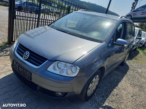 Piese/Dezmembrez VW Touran 2.0TDi (BMM)cutie 6 trepte (HDU)An 2006 Gri LD7X - 2