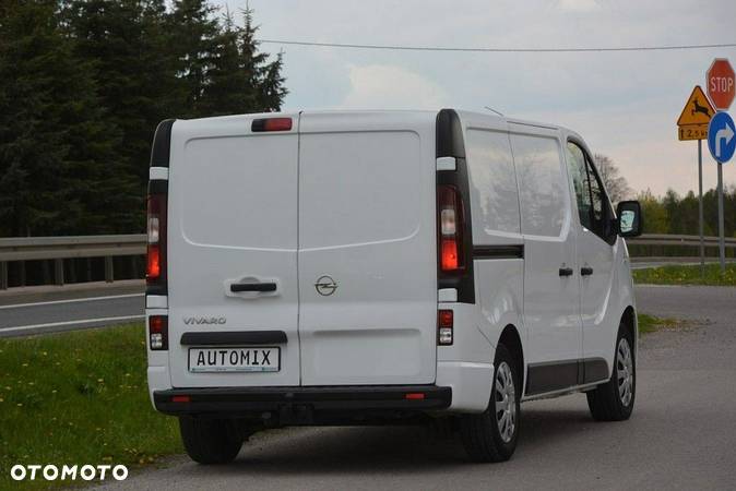 Opel Vivaro - 6