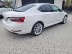 Skoda Superb 2.0 TSI Ambition DSG - 6