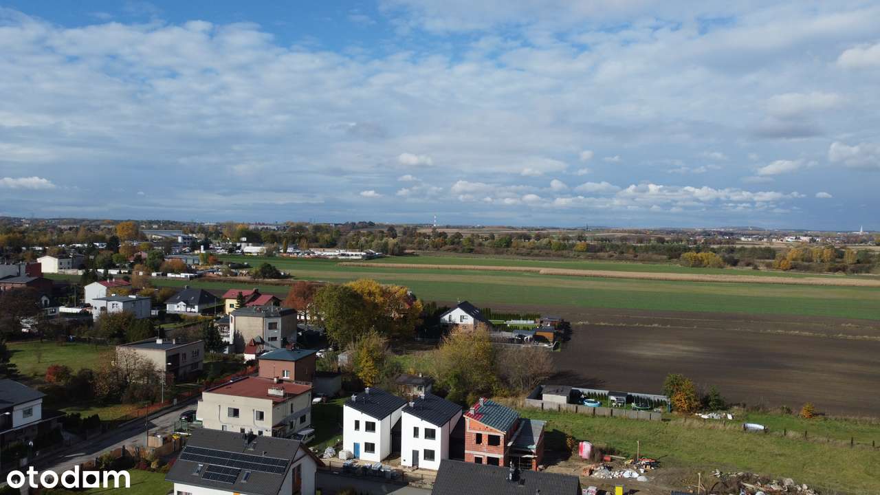 Dom z garażem - Pełny obrazek: 4/18