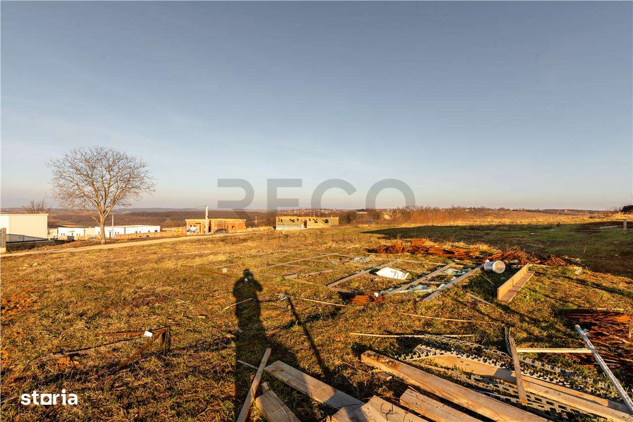 RECO Teren intravilan pentru investitie 2414 mp -dealuri Oradea - Imagine principală: 3/9