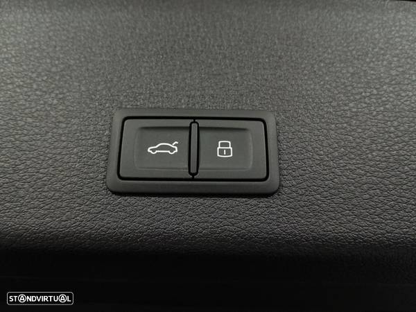 Audi e-tron 55 quattro S line - 27