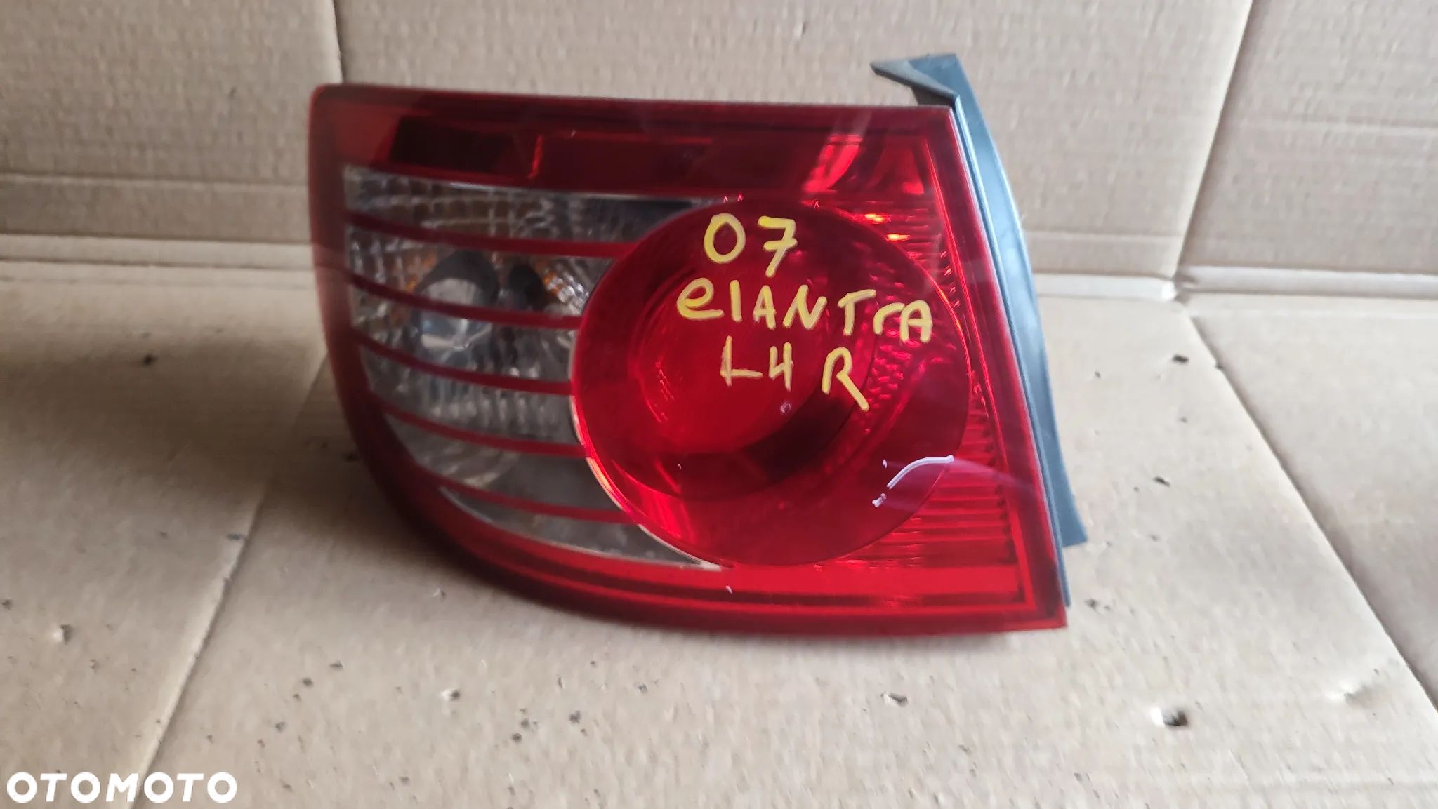 Lampa lewy tył Hyundai Elantra 07' - 1
