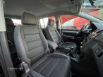 VW Touran 1.9 TDi Conceptline 7L - 6