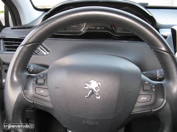 Peugeot 208 1.4 HDi SE Style - 9