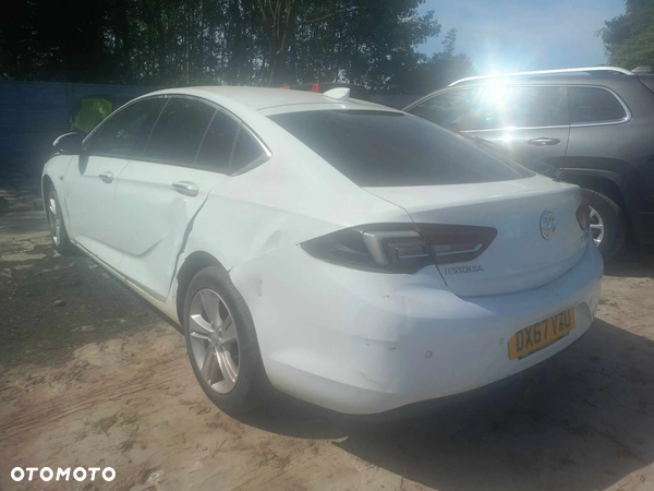 Opel Insignia Grand Sport 1.6 Diesel (118g) Business Edition - 3