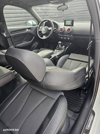 Audi A3 1.6 TDI Limousine (clean diesel) S line Sportpaket - 30