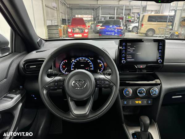 Toyota Yaris Cross 1.5 l CVT Dynamic - 7