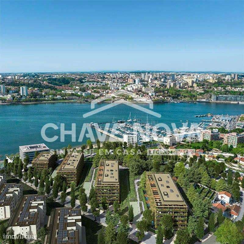 Apartamento T3 NOVO com Varanda-10