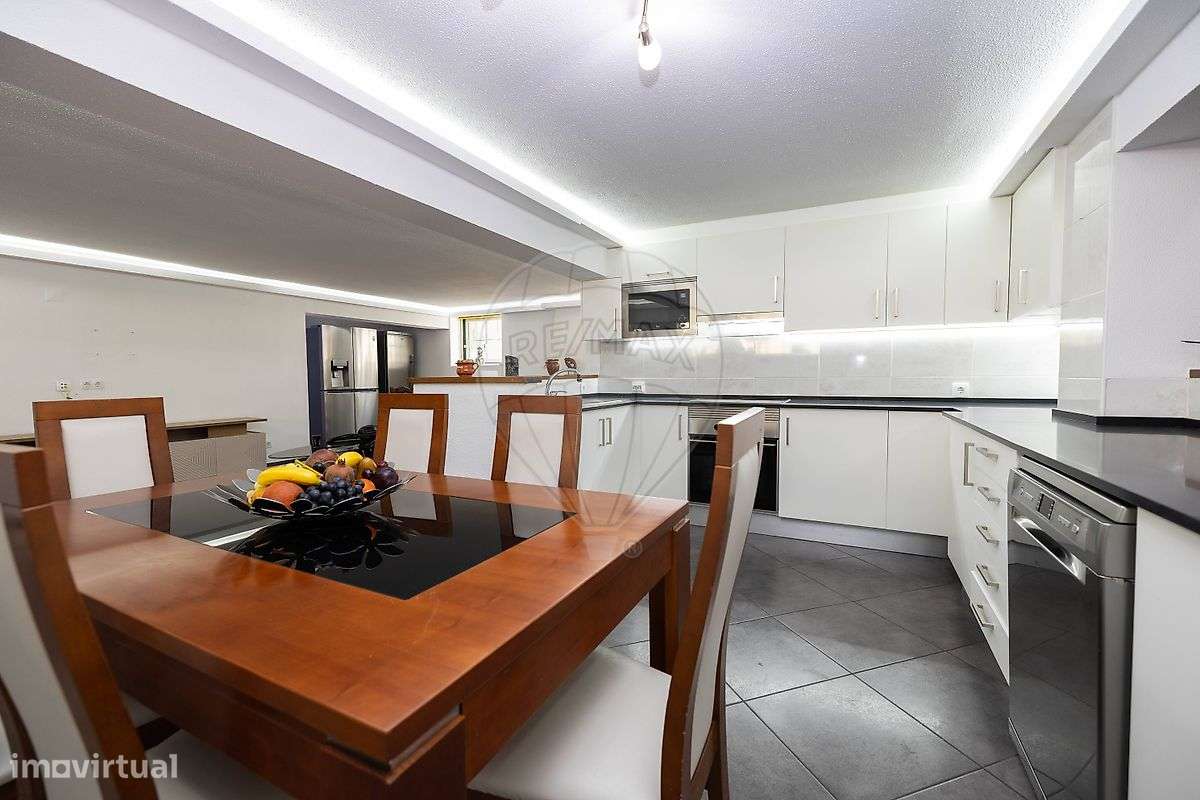 Moradia T4 para venda-32