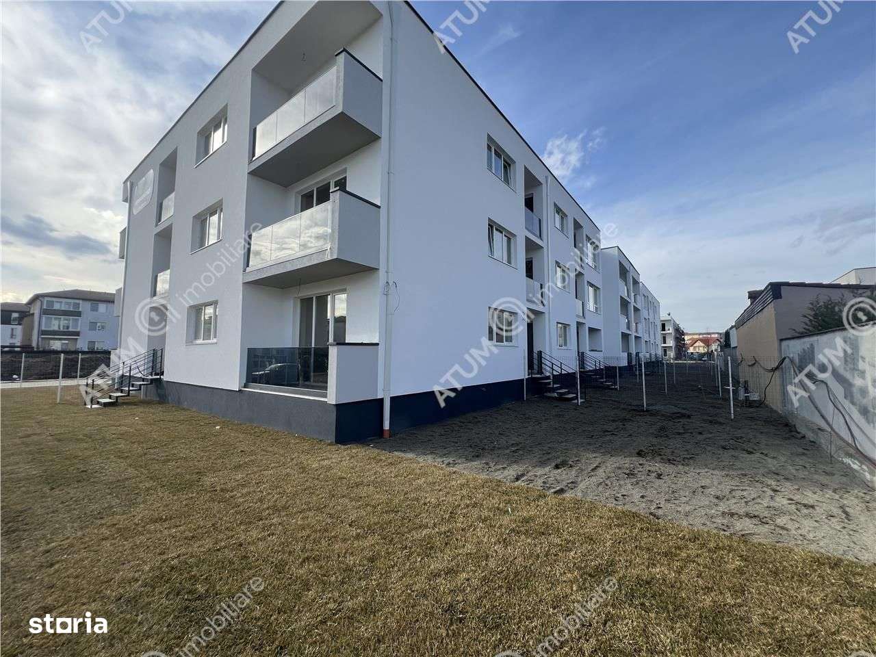 Apartament intabulat la cheie cu 3 camere 2 bai etajul 1 zona Brana - Imagine principală: 1/6