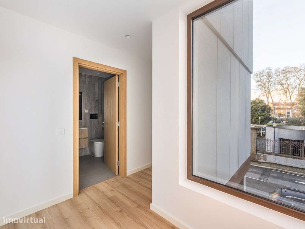 Apartamento T1 convertido em T2, inserido condomínio fechado - Empr...-6