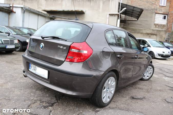 BMW Seria 1 118d DPF Edition Lifestyle - 4